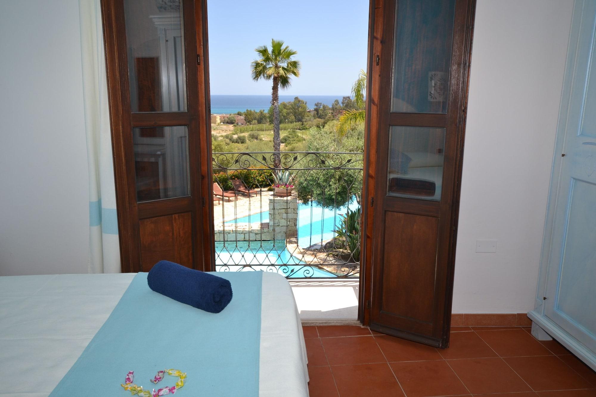 Felix Hotels - Galanias Hotel & Retreat Bari Sardo Exterior photo
