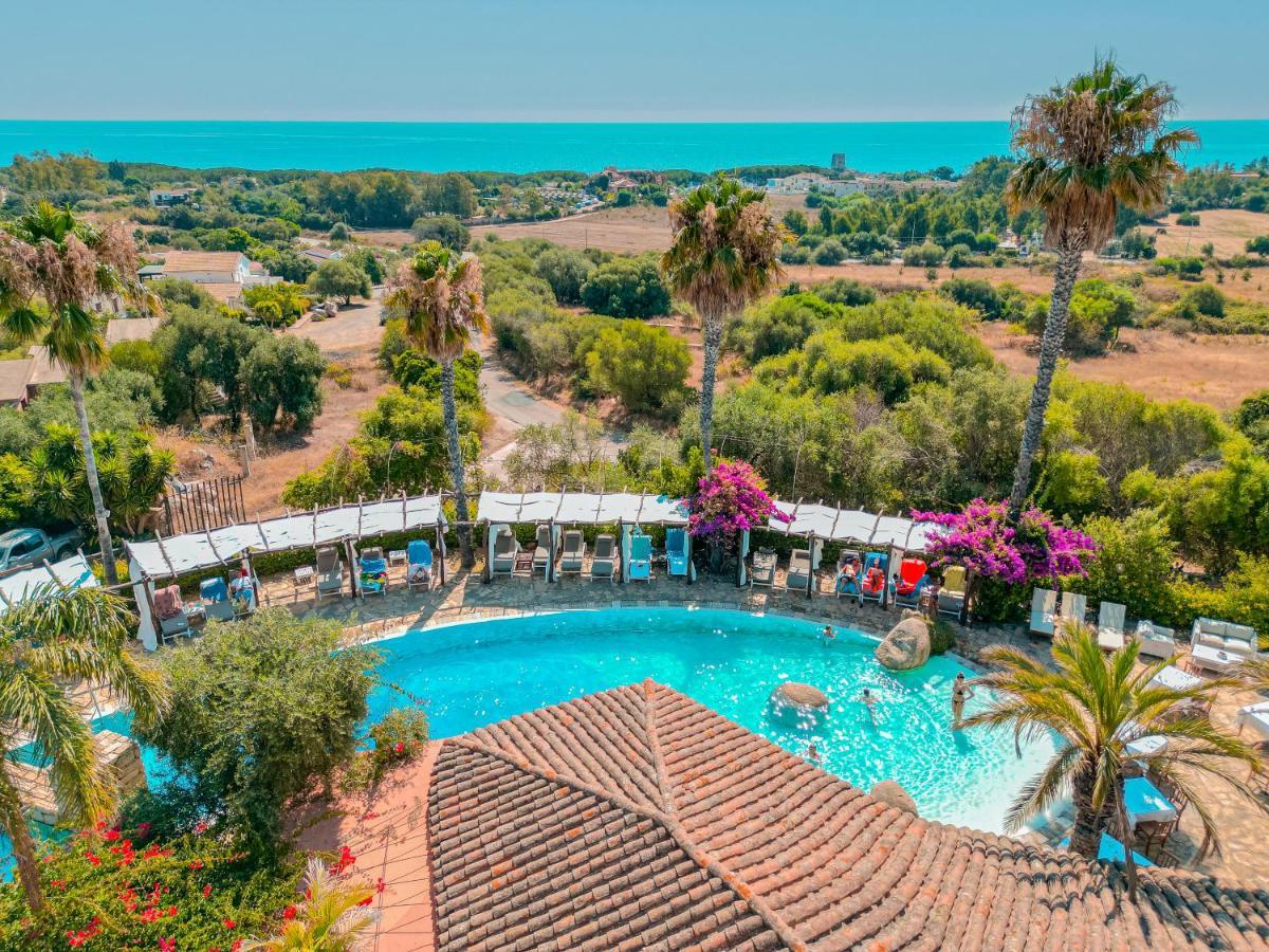 Felix Hotels - Galanias Hotel & Retreat Bari Sardo Exterior photo